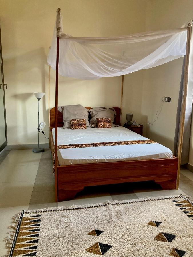 Porto-Novo Logement Lumineux Et Calme Apartman Kültér fotó